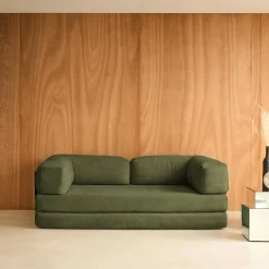 Sofá-cama conversível em veludo canelado com estrutura cromada, 3 lugares
