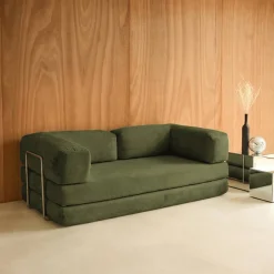 Sofá-cama conversível em veludo canelado com estrutura cromada, 3 lugares