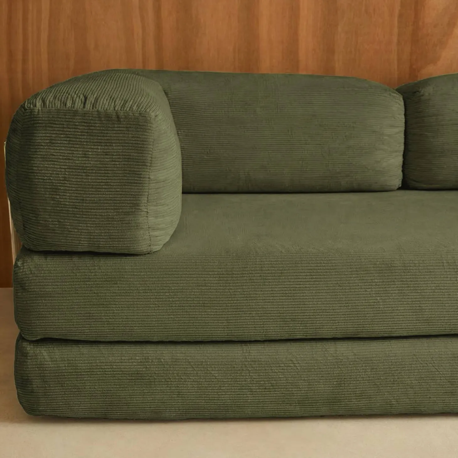 Sofá-cama conversível em veludo canelado com estrutura cromada, 3 lugares