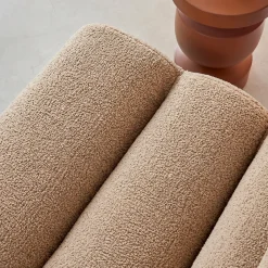 Sofá modular com apoio para os pés em tecido bouclé, 3 lugares