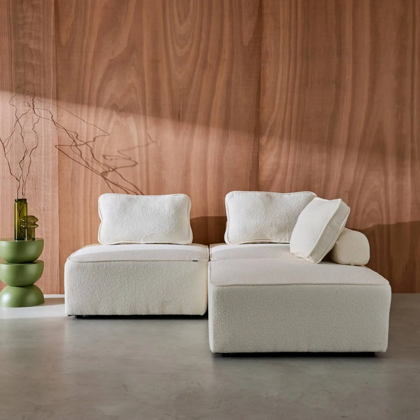 Sofá modular em tecido boucle de 3 lugares