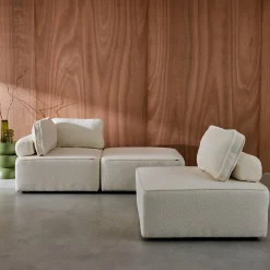 Sofá modular em tecido boucle de 3 lugares