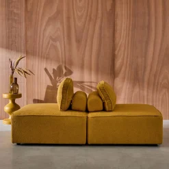 Sofá modular em tecido boucle de 2 lugares