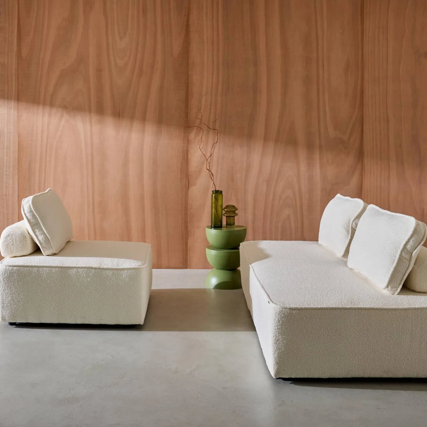 Sofá modular em tecido boucle de 3 lugares