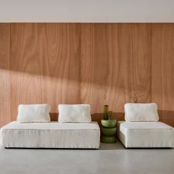 Sofá modular em tecido boucle de 3 lugares