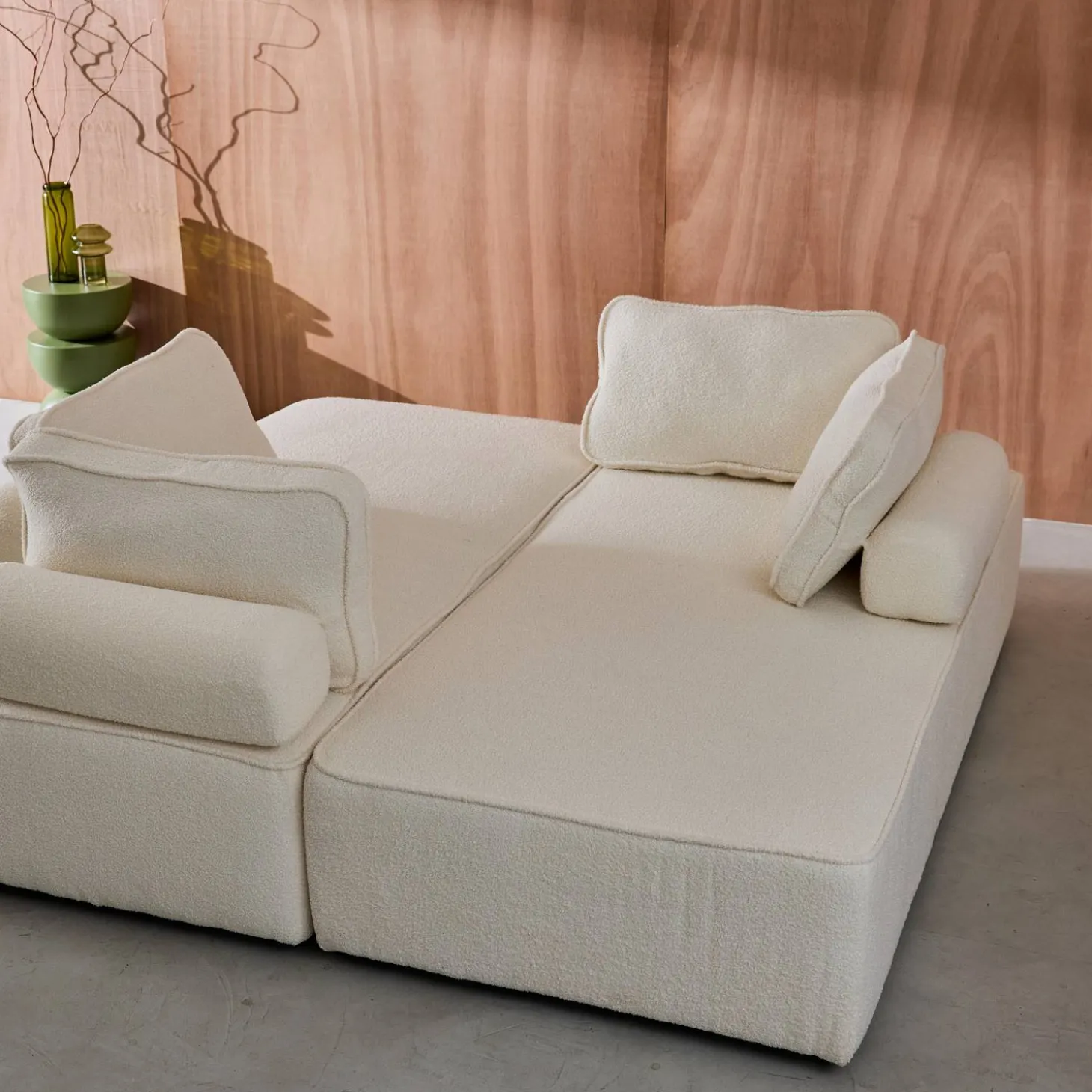 Sofá modular em tecido boucle de 4 lugares