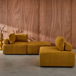 Sofá modular em tecido boucle de 3 lugares