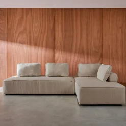 Sofá modular em tecido boucle de 4 lugares