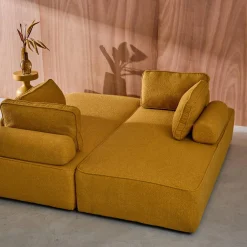 Sofá modular em tecido boucle de 4 lugares
