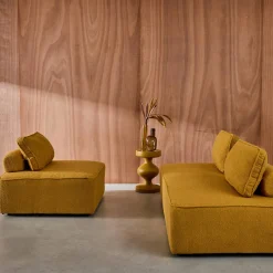 Sofá modular em tecido boucle de 3 lugares