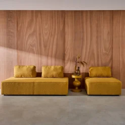 Sofá modular em tecido boucle de 3 lugares