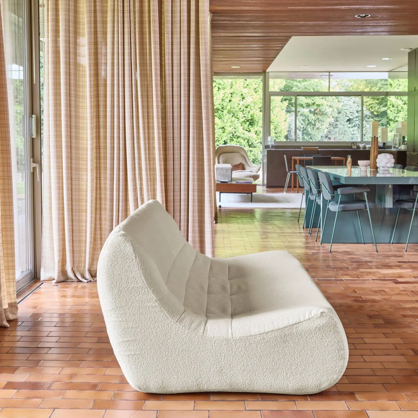Sofá modular em tecido bouclé, 3 lugares