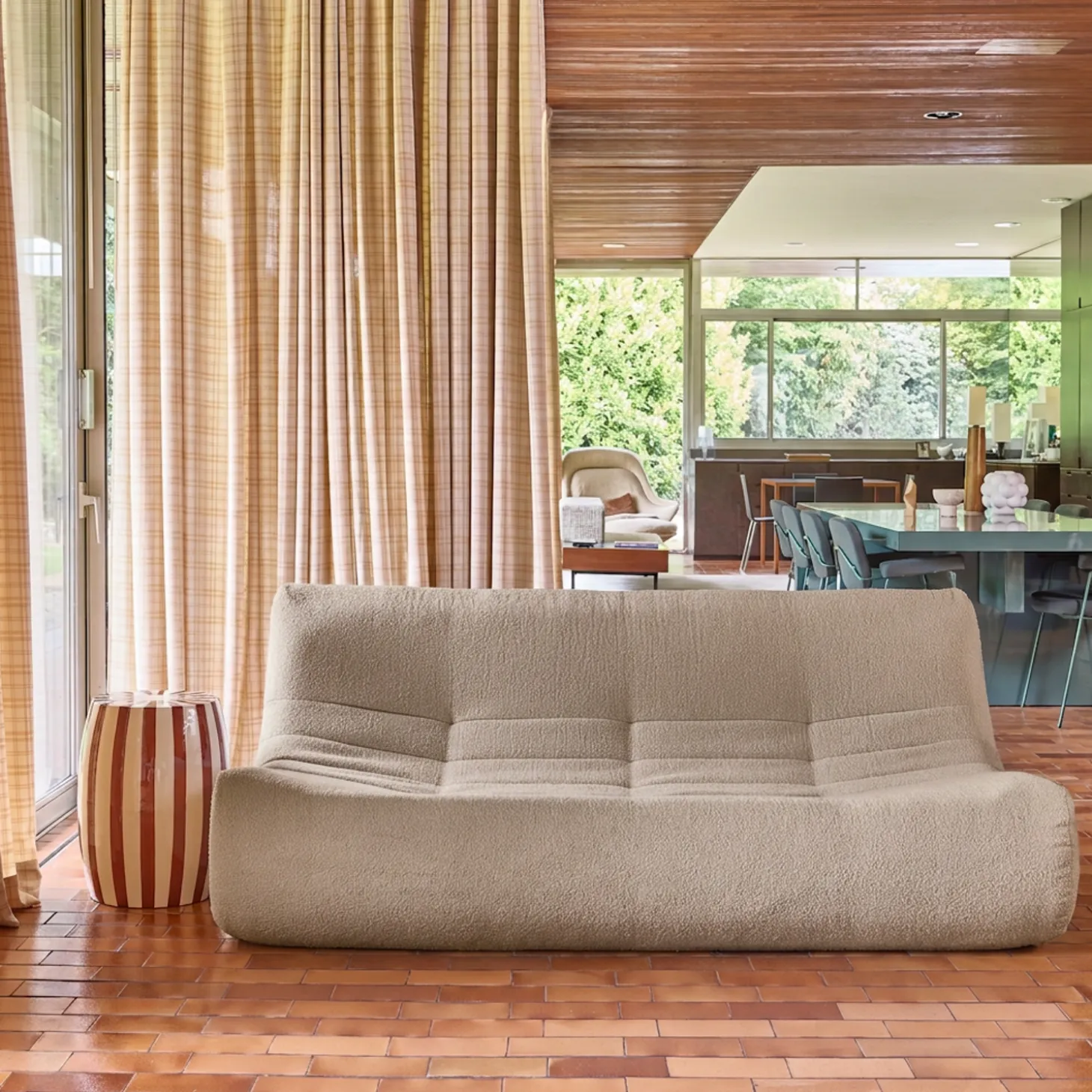 Sofá modular em tecido bouclé, 3 lugares