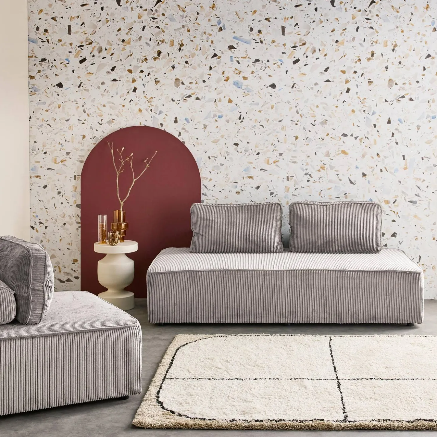 Sofá modular em tecido veludo canelado de 3 lugares