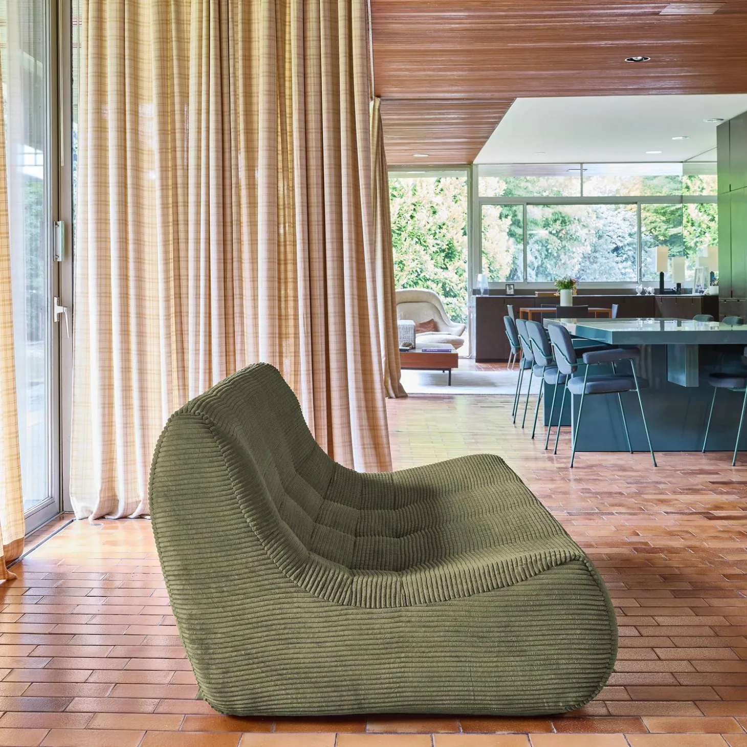Sofá modular em veludo canelado, 3 lugares
