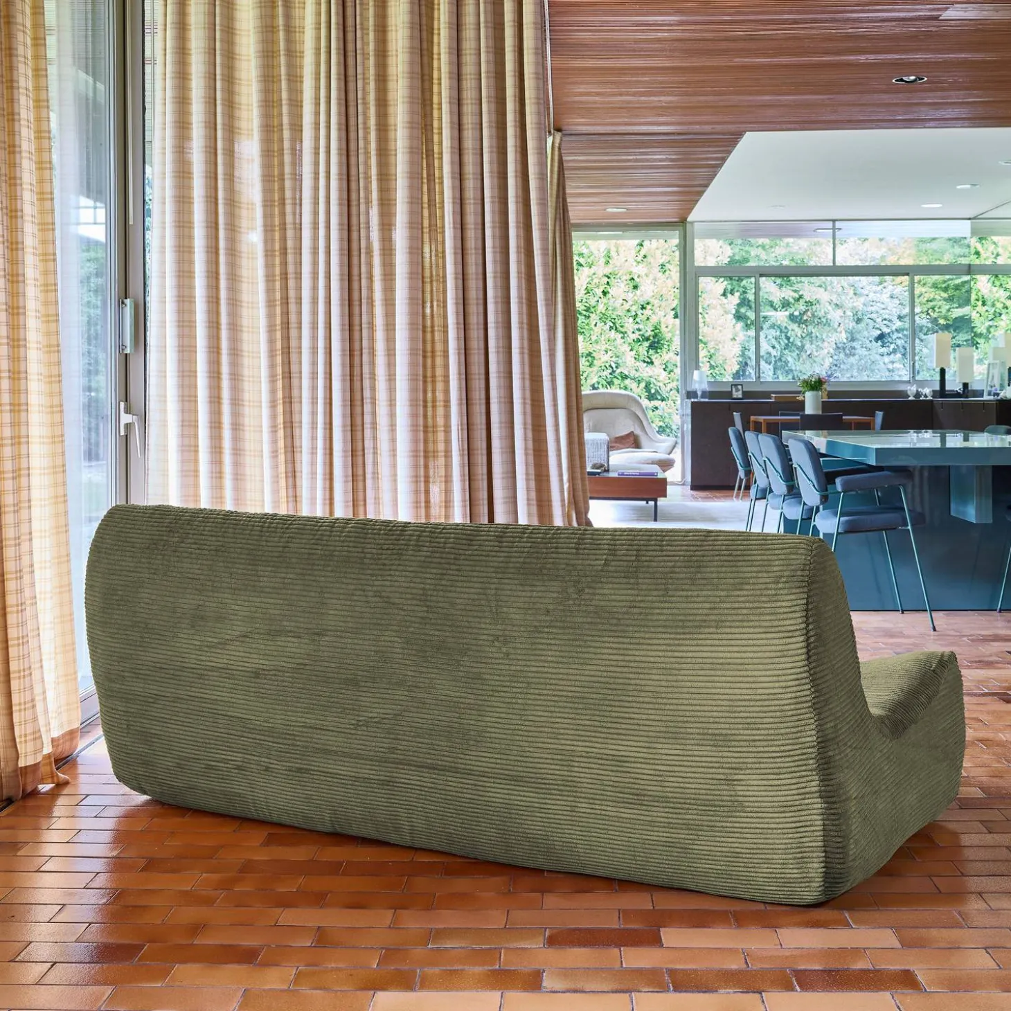 Sofá modular em veludo canelado, 3 lugares