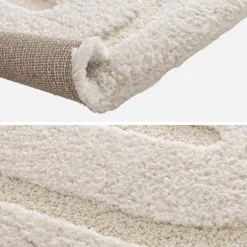 Tapete de interior com padrões geométricos creme