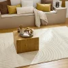 Tapete interior com padrão de arcos creme